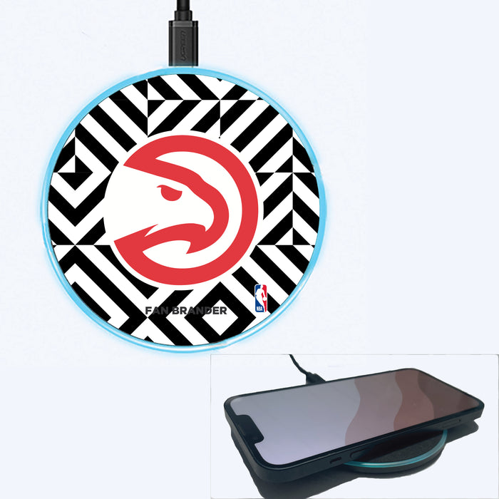 Fan Brander Grey 15W Wireless Charger with Atlanta Hawks Primary Logo on Geometric Diamonds Background