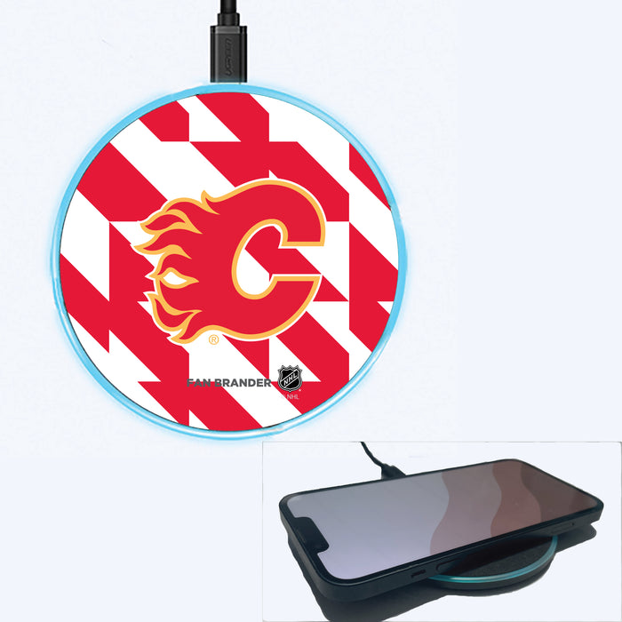 Fan Brander Grey 15W Wireless Charger with Calgary Flames Primary Logo on Geometric Quad Background