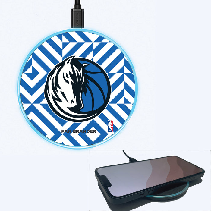 Fan Brander Grey 15W Wireless Charger with Dallas Mavericks Primary Logo on Geometric Diamonds Background