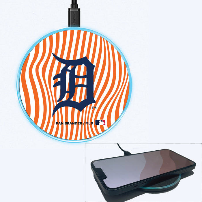 Fan Brander Grey 15W Wireless Charger with Detroit Tigers Primary Logo With Team Groovey Lines