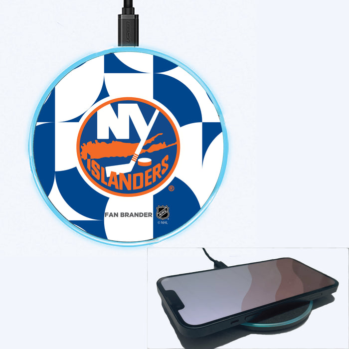 Fan Brander Grey 15W Wireless Charger with New York Islanders Primary Logo on Geometric Circle Background