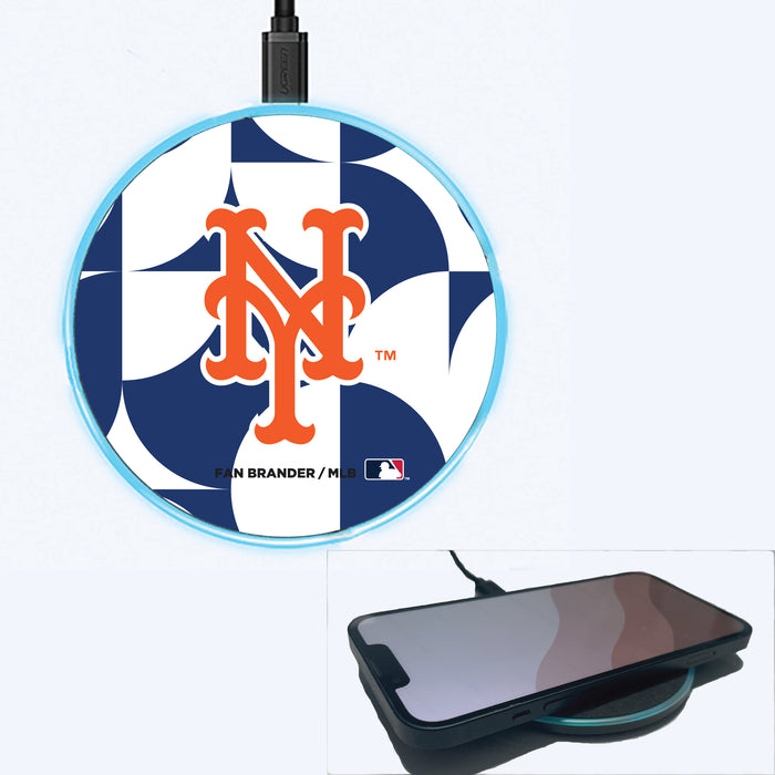 Fan Brander Grey 15W Wireless Charger with New York Mets Primary Logo on Geometric Circle Background