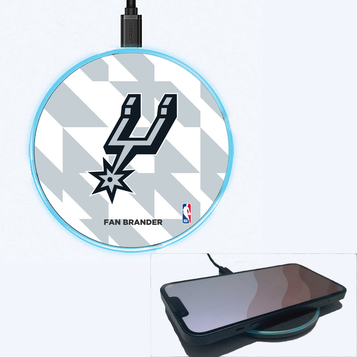 Fan Brander Grey 15W Wireless Charger with San Antonio Spurs Primary Logo on Geometric Quad Background