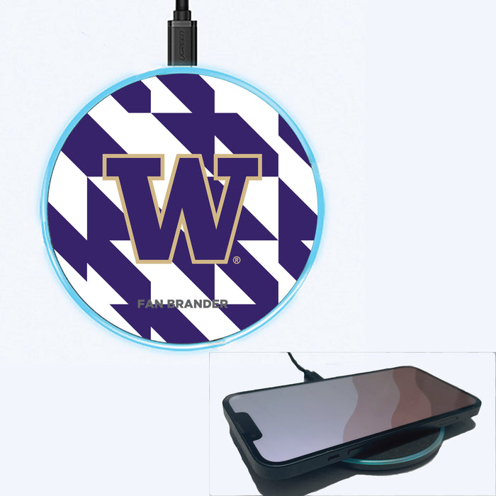 Fan Brander Grey 15W Wireless Charger with Washington Huskies Primary Logo on Geometric Quad Background