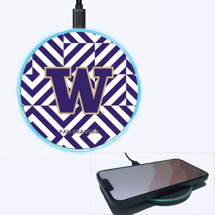 Fan Brander Grey 15W Wireless Charger with Washington Huskies Primary Logo on Geometric Diamonds Background