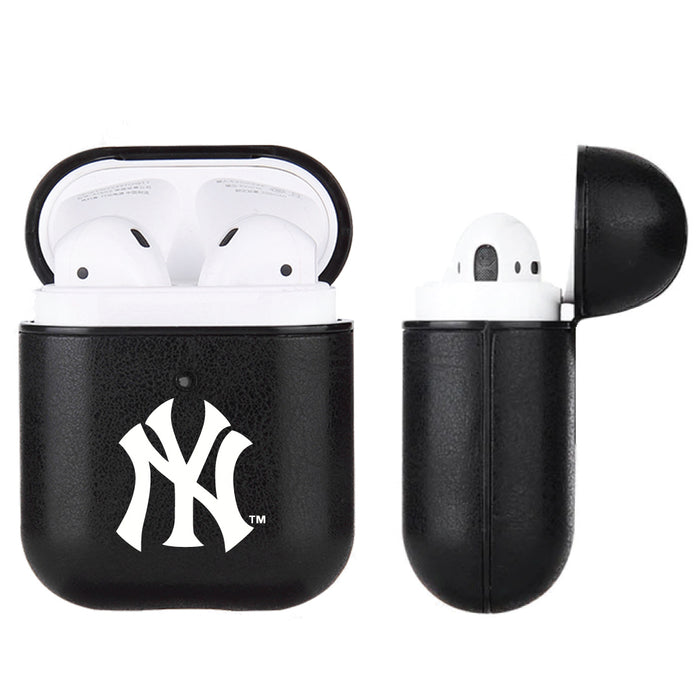Fan Brander Black Leatherette Apple AirPod case with New York Yankees Primary Logo