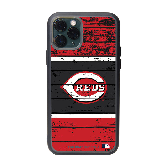 Fan Brander Slate series Phone case with Cincinnati Reds Primary Logo on Wood Design