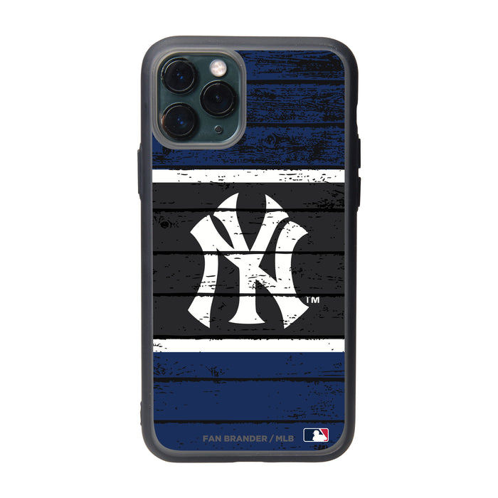 Fan Brander Slate series Phone case with New York Yankees Primary Logo on Wood Design