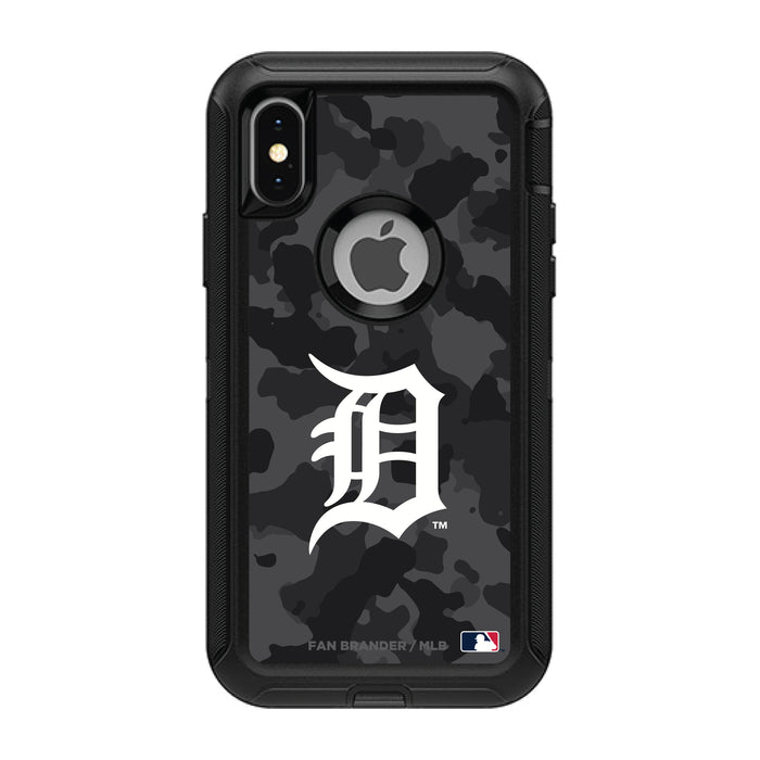 OtterBox Black Phone case with Detroit Tigers Primary Logo Urban Camo background