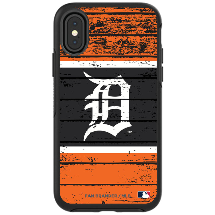 OtterBox Black Phone case with Detroit Tigers Primary Logo on Wood Design