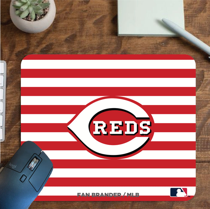 Fan Brander Mousepad with Cincinnati Reds design, for home, office and gaming.