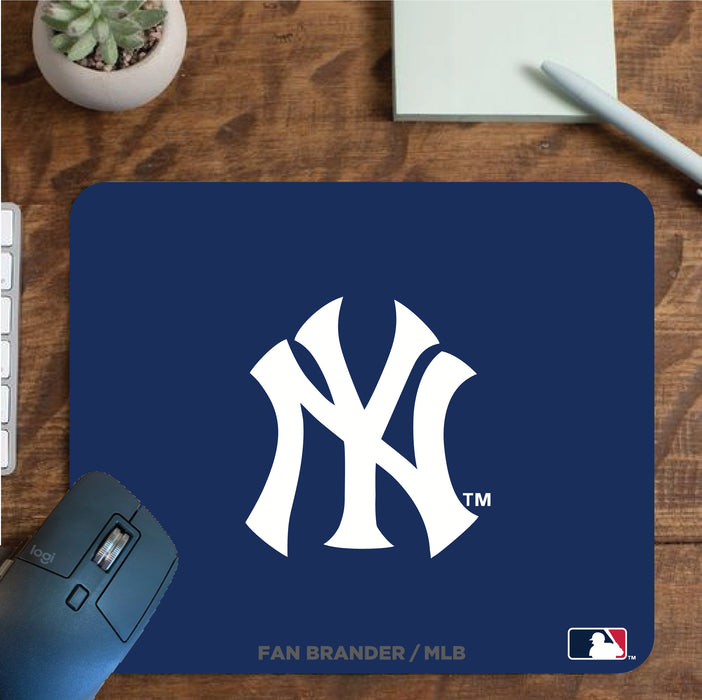 Fan Brander Mousepad with New York Yankees design, for home, office and gaming.